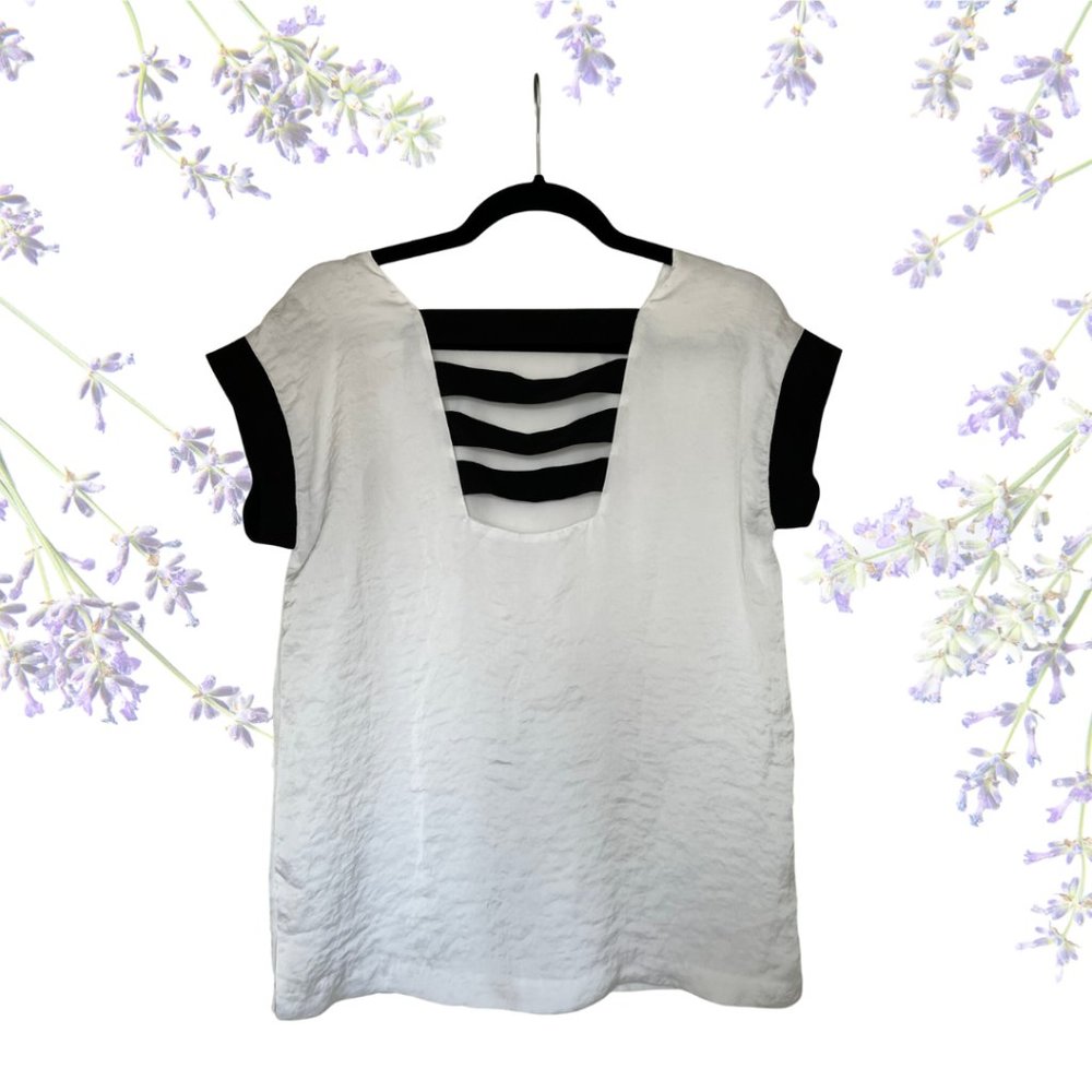 Michael Kors Black and White Women's Blouse, Size 4